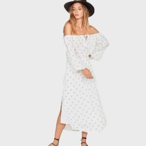 Amuse Society White Off-Shoulder Midi Dress